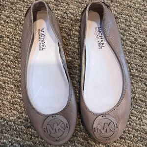 Michael kors flats